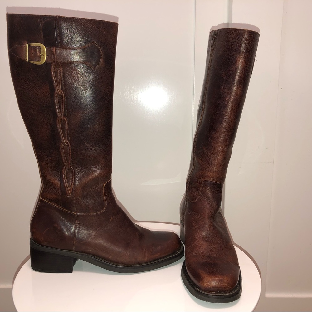 Brown Heeled Leather Boots with Buckle